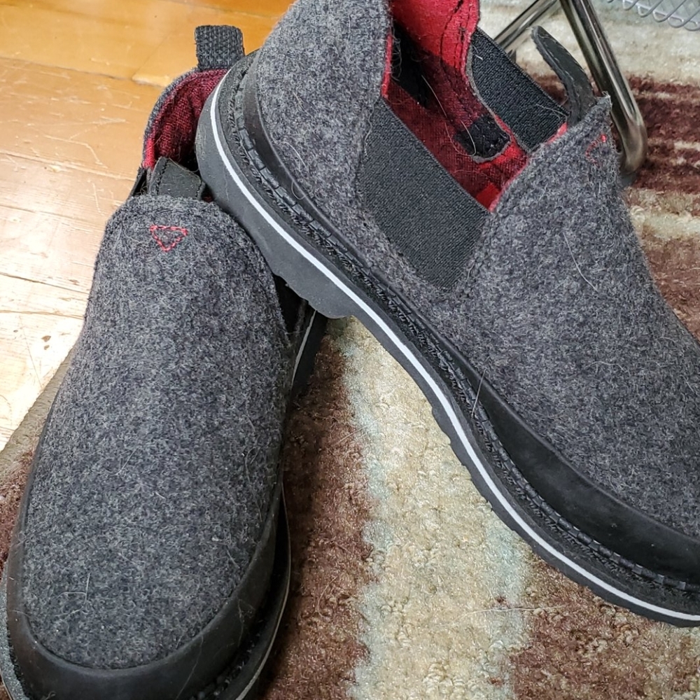 Only worn once. Perfect condition